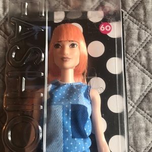 Barbie fashionistas 60